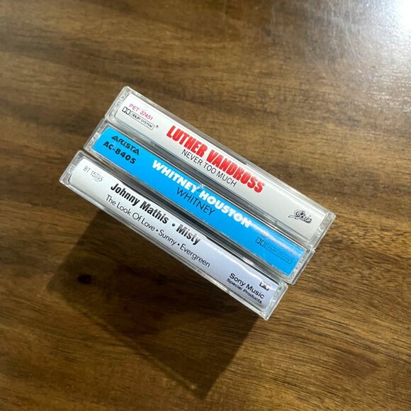 Whitney Houston Luther Vandross & Johnny Mathis Cassette Tapes Bundle - Picture 3 of 3
